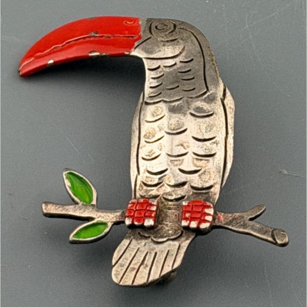 Vintage Sterling Silver Bird Brooch Toucan Enamel Tropical Figural 1.5"